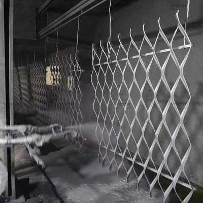 Schermo in metallo espanso con motivo a diamante zincato per rete decorativa