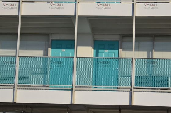 Maglia in materiale di acciaio zincato espanso con foro diamantato per cancelli di recinzione