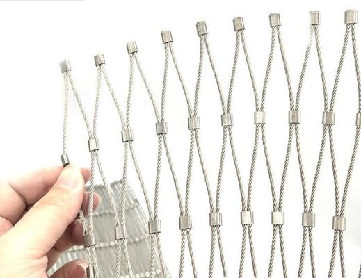 304 Stainless Steel Rope Mesh Flexible Safety Net Decorative Wire Rope Mesh con dimensioni personalizzate per balaustrade e recinti zoologici