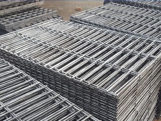 Pannello in rete elettrosaldata zincata a caldo rivestita in PVC per recinzione di sicurezza