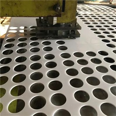 La lamina di metallo perforata di alluminio rotonda 304 316 di acciaio inossidabile del foro spolverizza rivestito