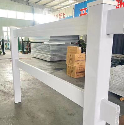 Recinzione per ranch di cavalli in vinile PVC bianco - Durevole e a bassa manutenzione