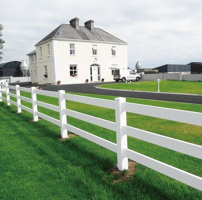 Recinzione agricola in PVC 3 binari Paddock per cavalli