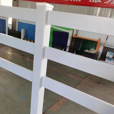 4 piedi 5 piedi Bianco 3 binari 4 binari PVC Plastica Vinyl Fermo Recinzione
