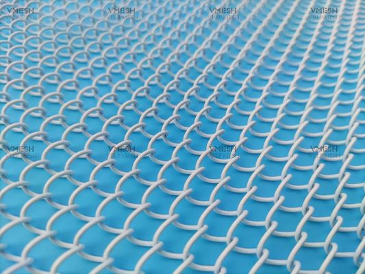 Tenda metallica personalizzata con collegamento a catena di dimensioni 6 * 6 mm in rete per schermo per camino con design a coppie