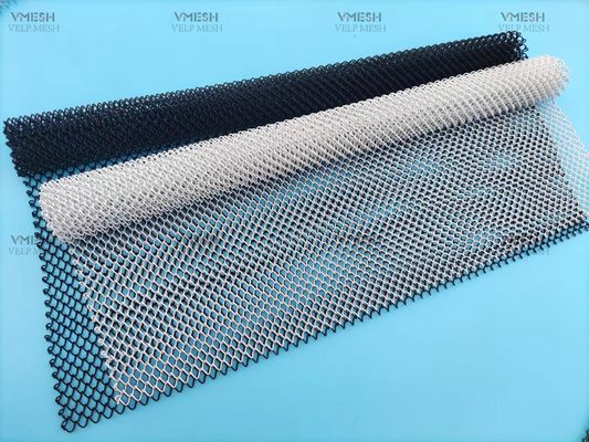 Tenda a rete metallica con barriera termica utilizzata per lo schermo del camino