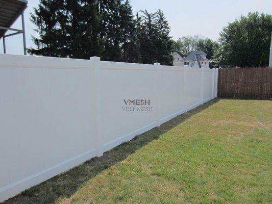 Recinzione in PVC bianca 6x8 piedi per la privacy per cortili
