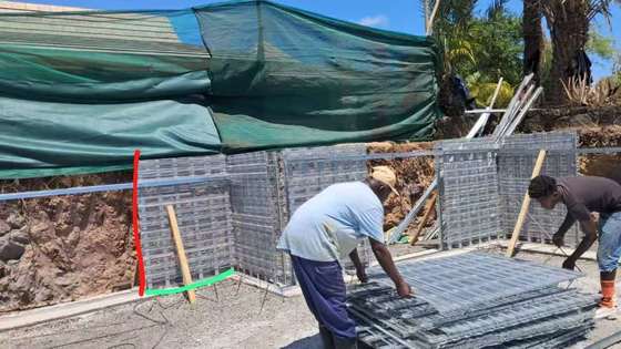 Sistema di casseforme per getto di calcestruzzo Hy Rib con rete