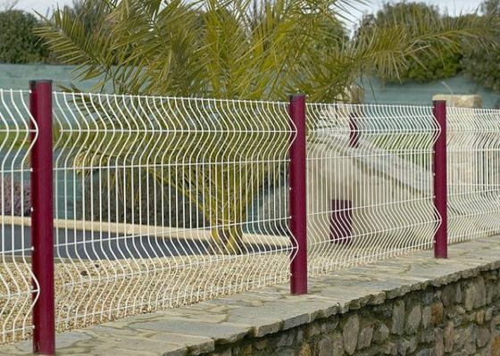 Recinzione in rete metallica saldata zincata 3D 50x100mm 3.0mm verniciata a polvere