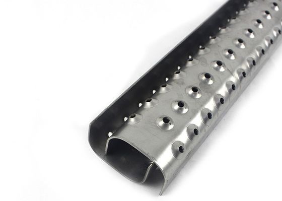 Scale resistente allo slittamento in acciaio galvanizzato con coperture a scorrimento di calibro 13-14