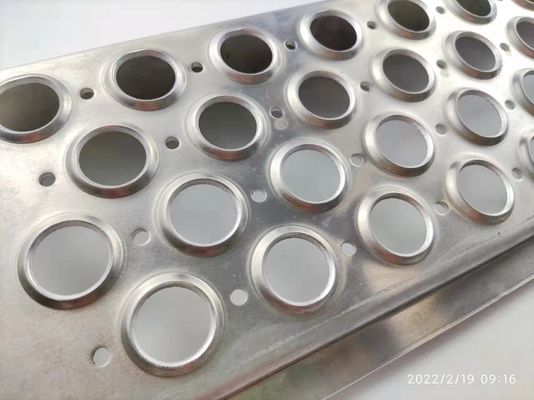 Griglia di sicurezza per tetto in acciaio galvanizzato con buchi rotondi
