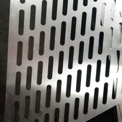 Pannello decorativo in rete di alluminio perforata 1000x2000mm spessore 0,3mm