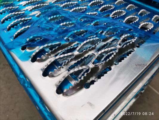 12 passaggio pedonale di alluminio 1060 della grata di sicurezza del foro del diamante del metallo del calibro del calibro 14
