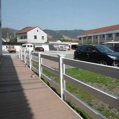 Recinzione in vinile per esterni 1,5*2,5m Recinzione in plastica di colore bianco