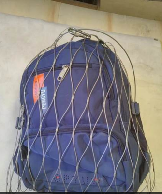 Protezione per zaino in rete con cavo metallico con puntale in acciaio inossidabile ad alta resistenza Borsa a rete flessibile