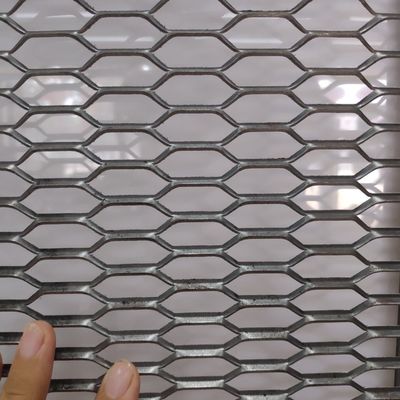 Rete metallica espansa con foro esagonale da 2 mm in lamiera zincata a basso tenore di carbonio