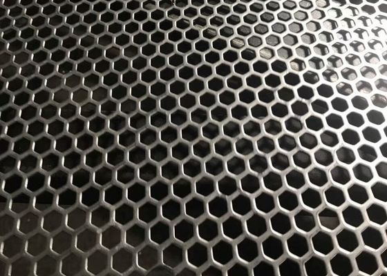 Piccolo foro decorativo di Mesh Perforated Metal Strip Panel esagonale