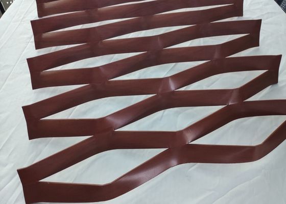 Akzonobel PVDF ha espanto le facciate arieggiate rivestimento della parete della maglia metallica 5.5mm 6.0mm