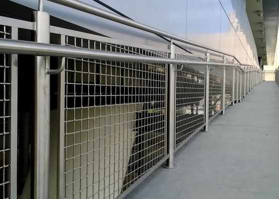 30%-60% cavo architettonico Mesh Stair Railing della maglia metallica 0.5mm-4.0mm di spazio all'aperto
