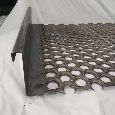 Pannelli Perf O Grip in acciaio al carbonio, 3mm, grigliato di sicurezza perforato
