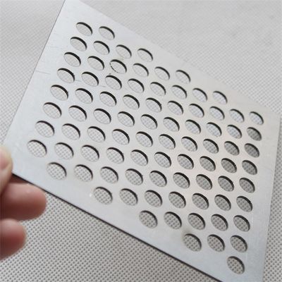 Il foro rotondo del acciaio al carbonio ha galvanizzato la lamina di metallo perforata 1000*2000mm